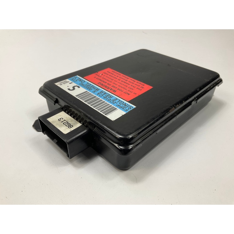 COSMETIC DAMAGE - F3PF-2C018-CA  ABS System Control Module - Single Rear Wheel