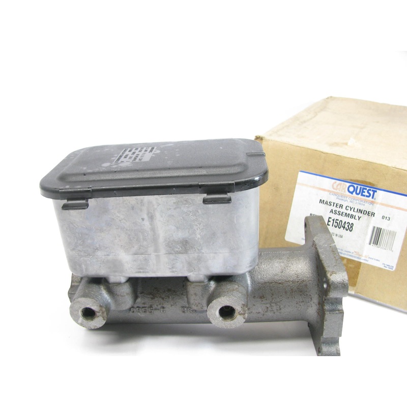 Carquest E150438 Brake Master Cylinder With Reservoir for 1988-1990 GMC B6000