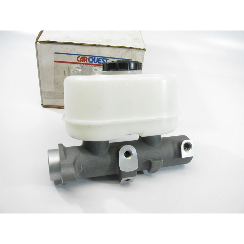 Carquest E151899 Brake Master Cylinder 2002-2003 Ford E-550 Econoline Super Duty