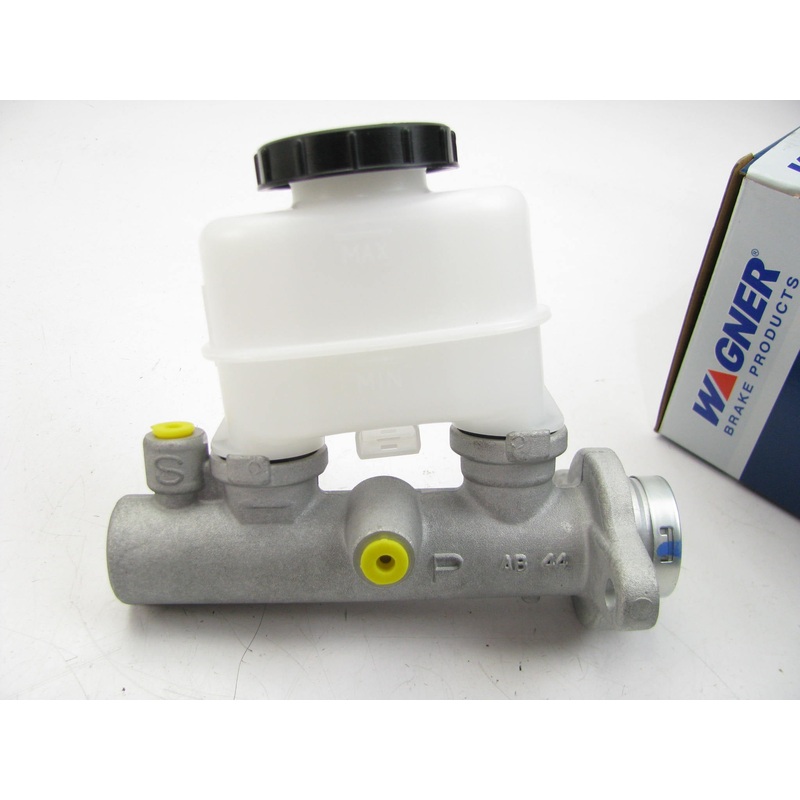 Brake Master Cylinder WAGNER MC115590 For 1986-1989 Nissan D21