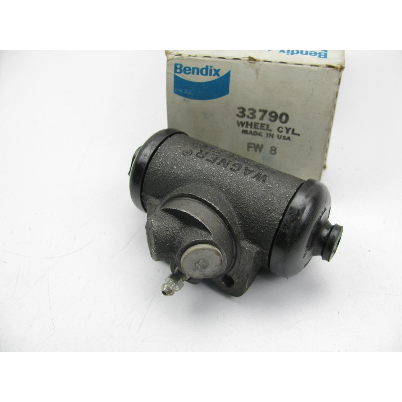 Bendix 33790 Front Right Drum Brake Wheel Cylinder for 1969-1971 IHC 1110 1100D
