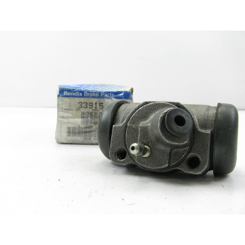 Bendix 33915 Drum Brake Wheel Cylinder - Front Left