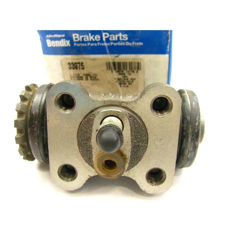 Bendix 33975 Drum Brake Wheel Cylinder - Rear Right Forward
