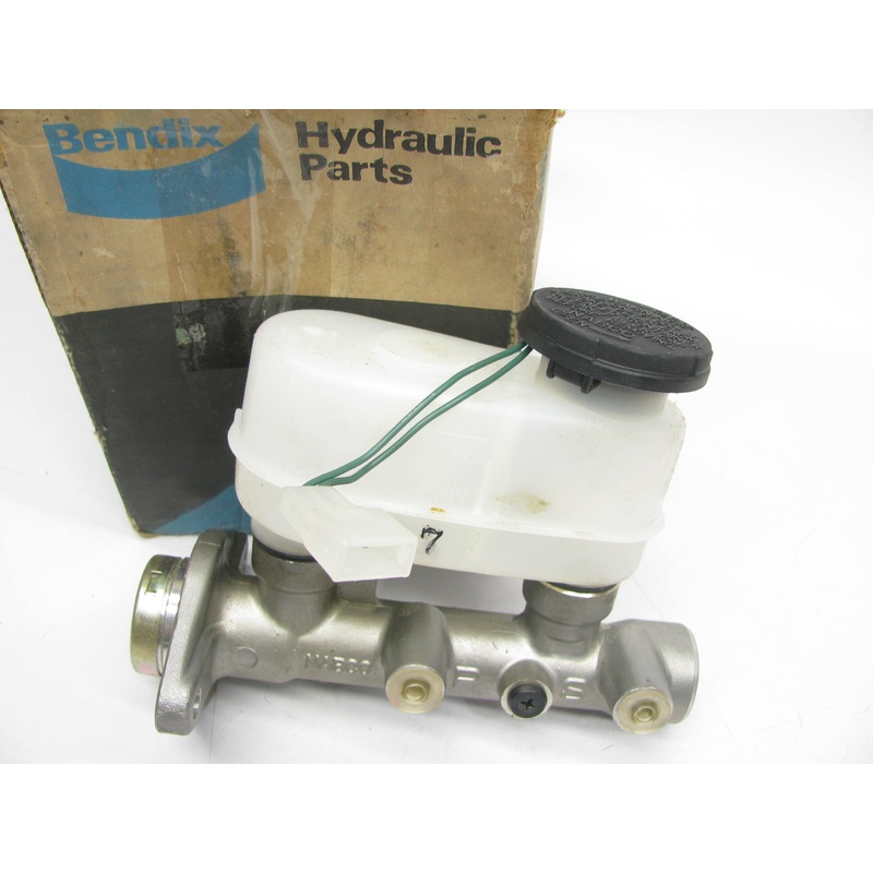 Bendix 12107 Brake Master Cylinder For 1983-1984 Nissan Pulsar NX Turbo