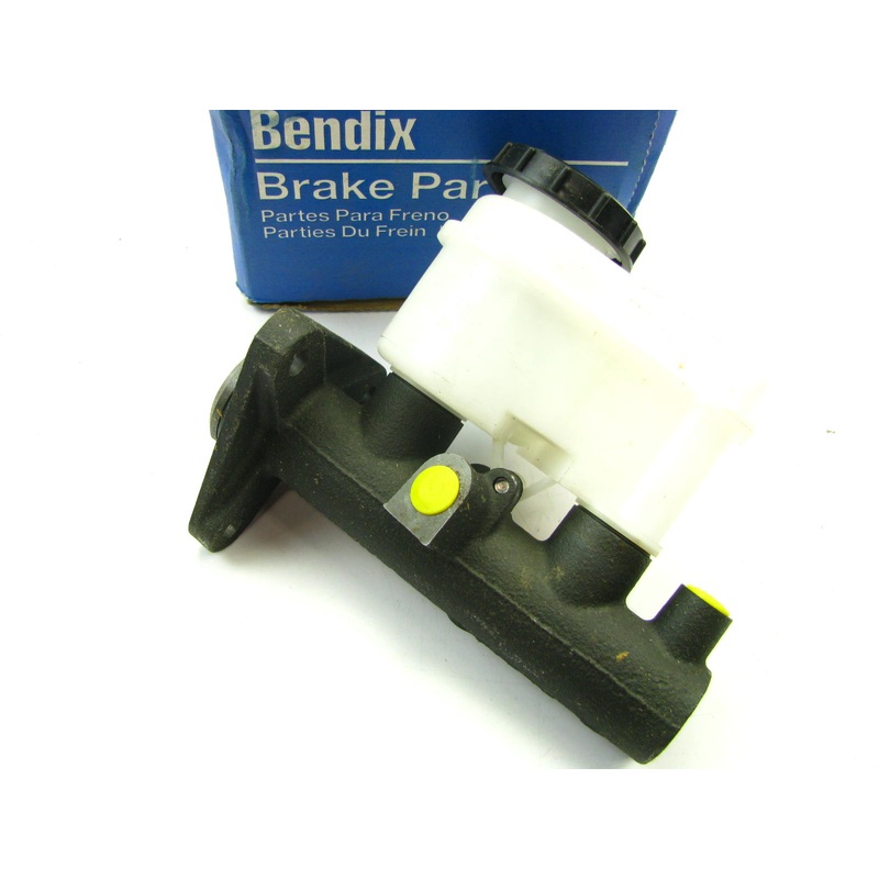 Bendix 12859 Brake Master Cylinder For 1993-1997 Geo Prizm ( W/O ABS )
