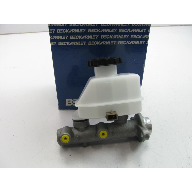 Beck Arnley 072-9365 Brake Master Cylinder For 1998-1999 Hyundai Accent