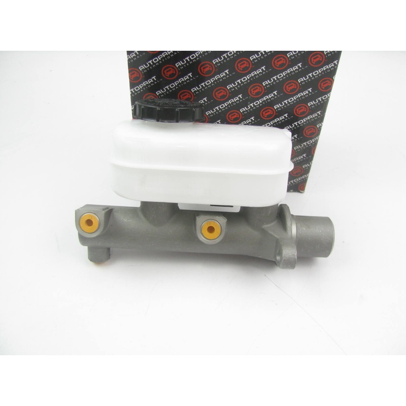 Autopart 1475-92942 Brake Master Cylinder 1999-2003 Ford Windstar W/O TC