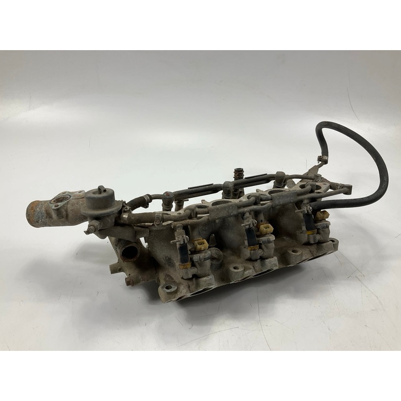 USED Lower Intake Manifold Plenum Fuel Rail & Injectors OEM For 87-89 Nissan Z31