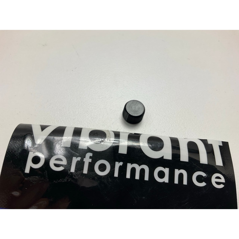 Vibrant Performance 10490 Aluminum Socket Pipe Plug, Black, 1/8'' NPT, Male