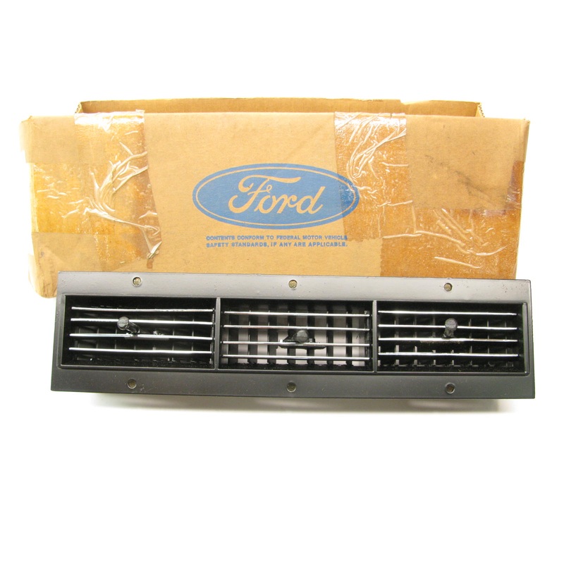 NEW - OEM Ford D0HZ-19893-A HVAC Center Register Vent 1970-1986 L-Series 800/900