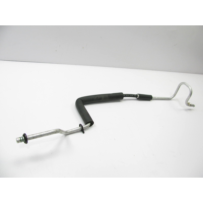NEW - OEM Ford F3ZH-19N651-BA A/C Refrigerant Suction Hose 1992-93 Mustang 2.3L