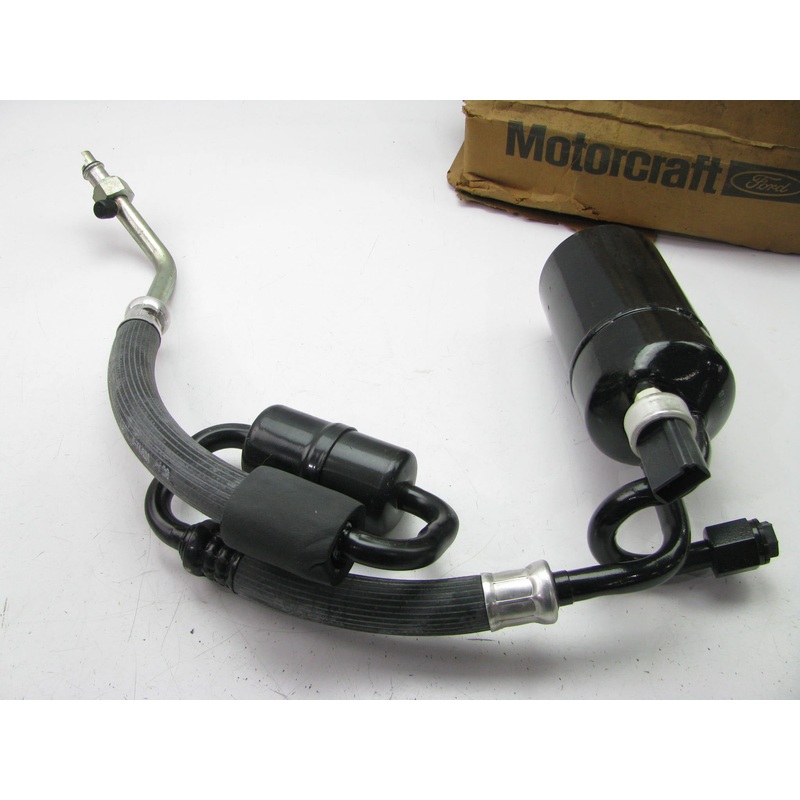 Motorcraft YF-1071 A/C Accumulator With Hose Assembly