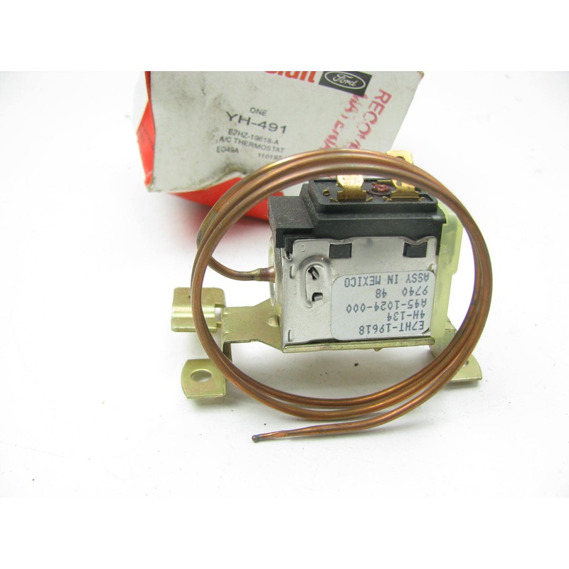 Motorcraft YH491 A/C Evaporator Temp Control Thermostat 1988-1989 FORD 800 LN900