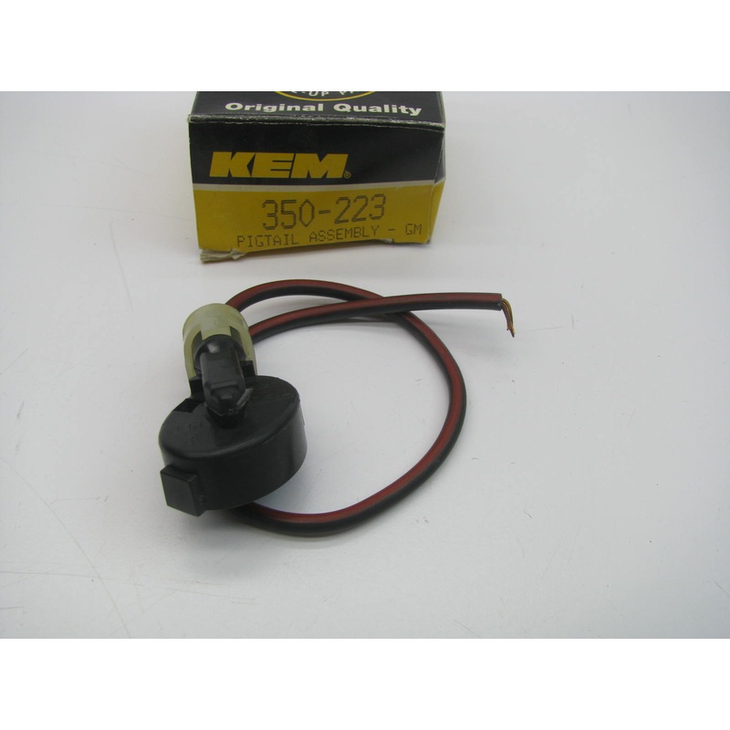 Kemparts 350-223 Radiator Fan Motor Pigtail Socket Wire Connector