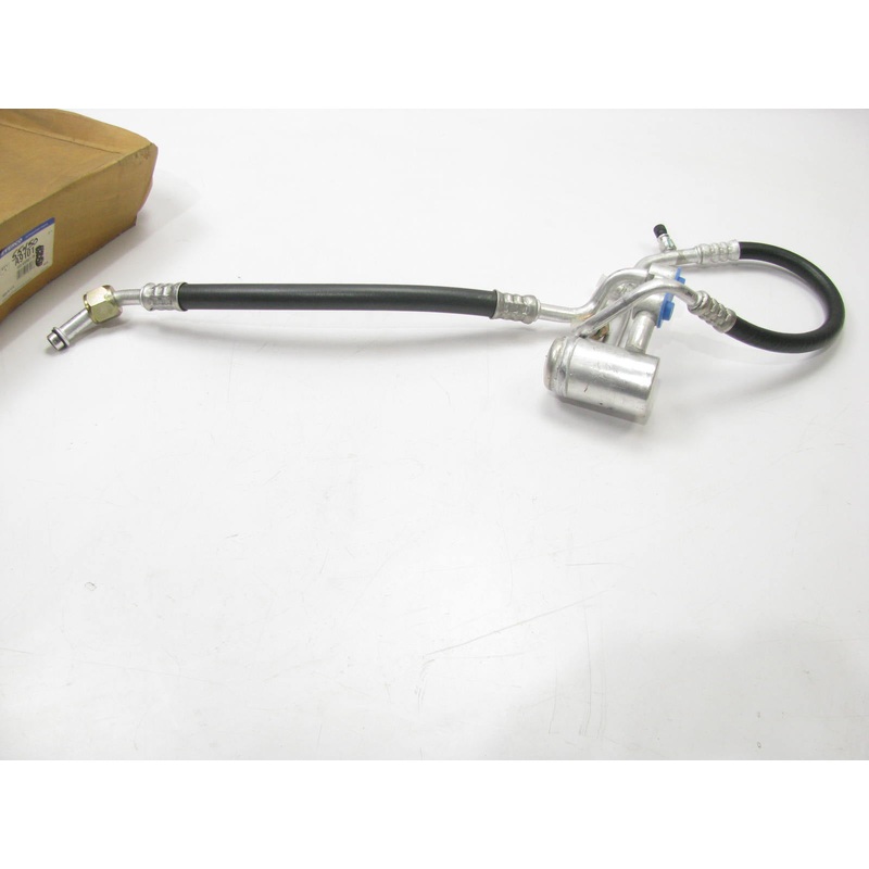 Everco A9101 A/C Refrigerant Discharge / Suction Hose For 87-91 GM 2.8L 3.1L V6