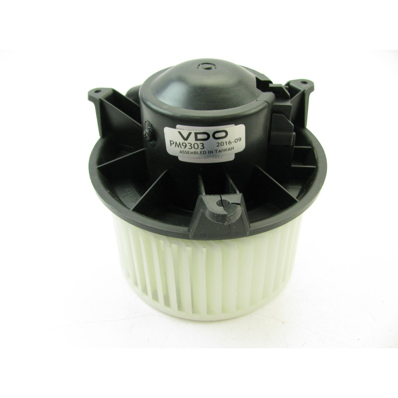 VDO PM9303 HVAC Blower Motor With Wheel for 2004-2007 Freestar Monterey