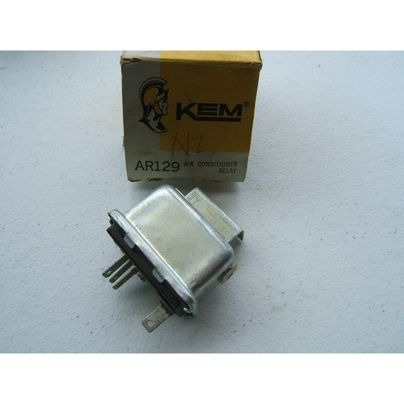 Vintage Kemparts AR 129 A/C Clutch Relay